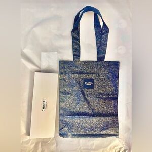 CHANEL Beauté Limited Edition Navy Blue Tote Bag GWP NWT